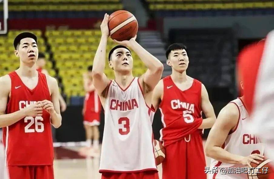 队员状态持续低迷，夺冠球队需及时调整