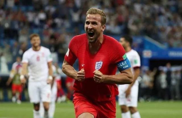 包含波兰险胜苏格兰,晋级淘汰赛资格在望的词条 包含波兰险胜苏格兰,晋级淘汰赛资格在望的词条