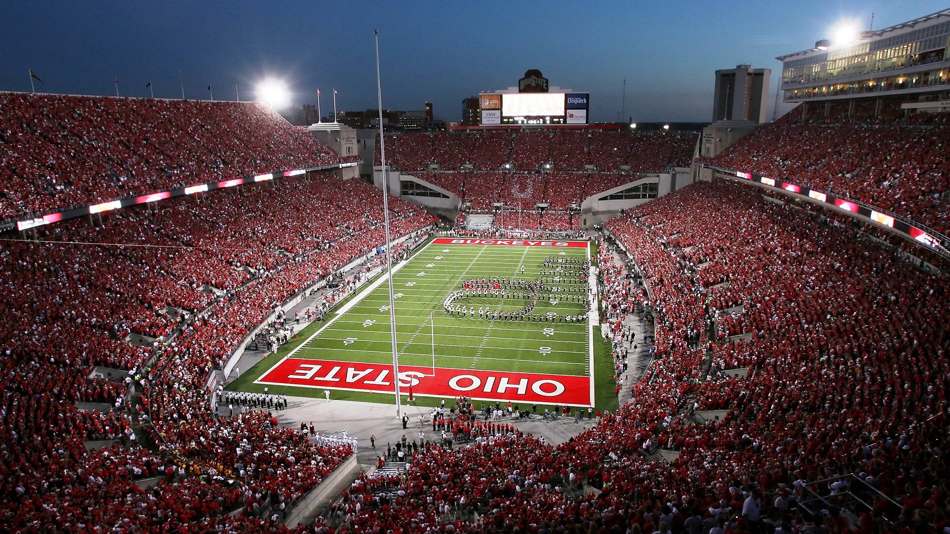 欧冠决赛之夜,约基奇比赛走势一手掌控,当篮球智慧遇见绿茵场